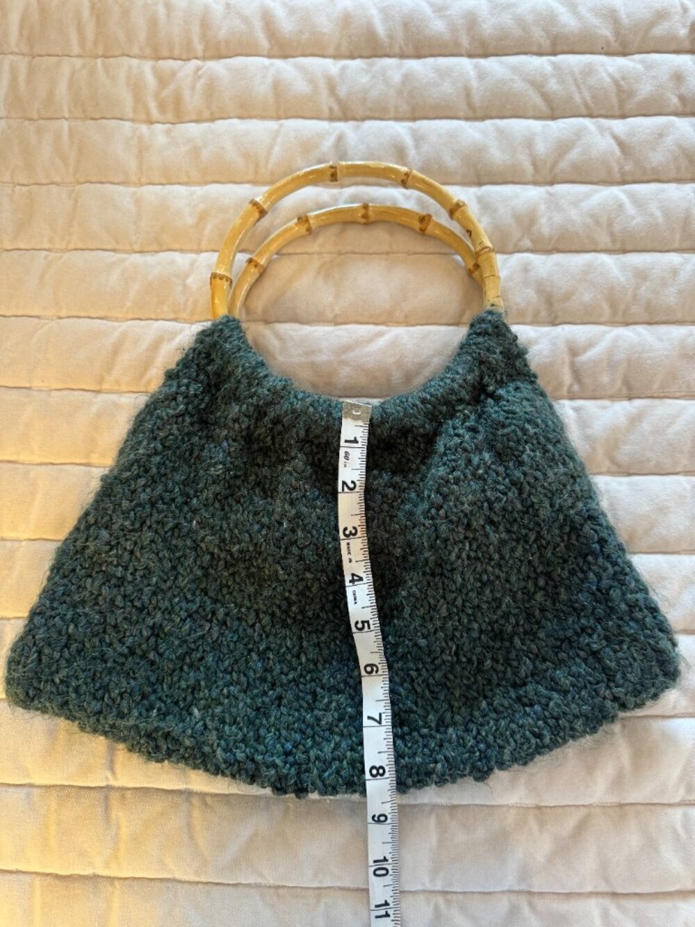 Vintage Green Knit Wool Bag Round Bamboo Handles - Picture 4 of 6